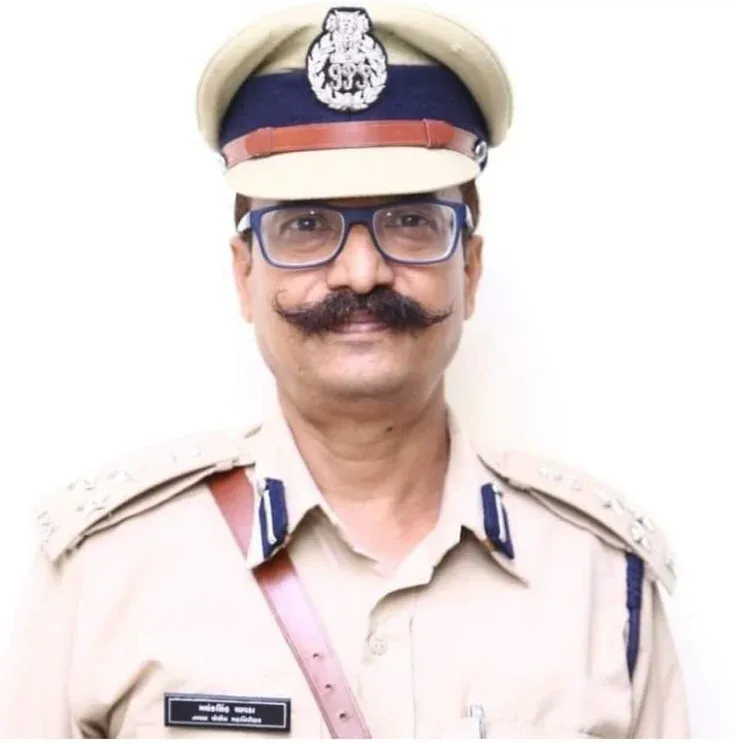 IPS MAYANK CHAVDA SIR - THE OWNER AND SUPPORTIVE