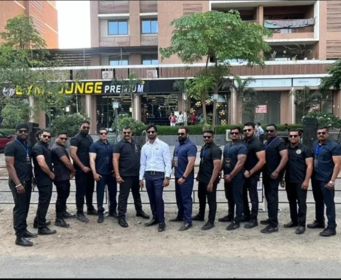 SAFE AND SECURE SECURITY TEAM NO 1 - TEAM NO 1